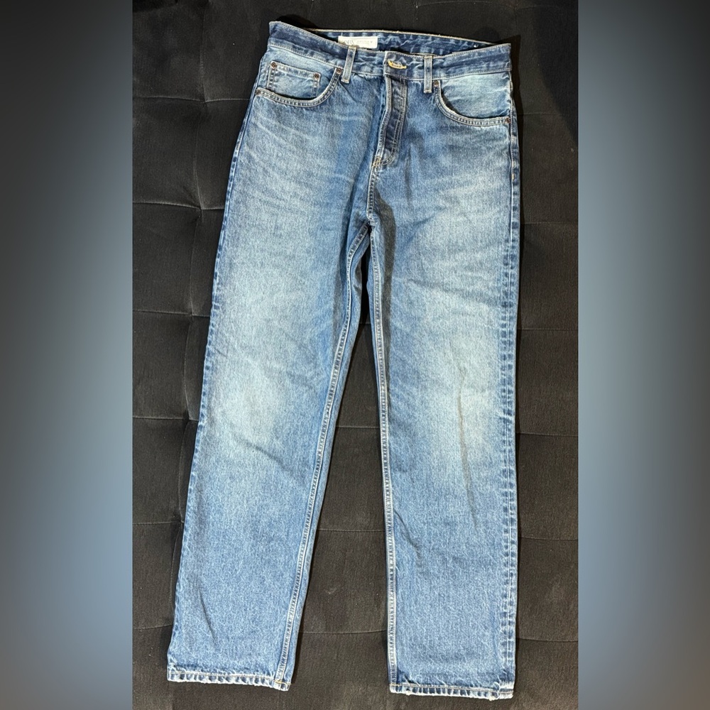 NWOT Zara Mid Rise Straight Leg Jeans
28 (CA 6) | Navy Blue